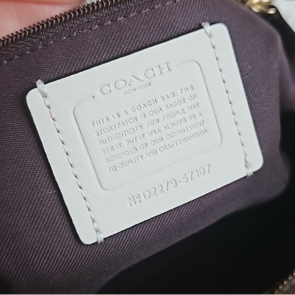 Coach white leather bag - Picture 9 of 12